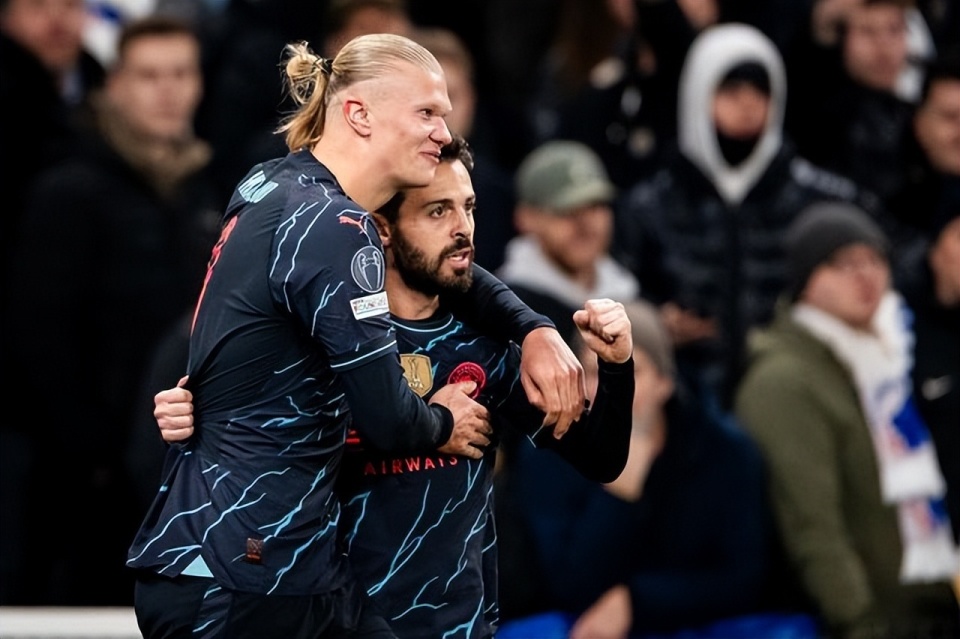 乐鱼网址 -赛地聚焦：NBA总决赛加时末段热度飙升；曼城主帅复盘；气氛紧张；年轻球员得到机会的简单介绍